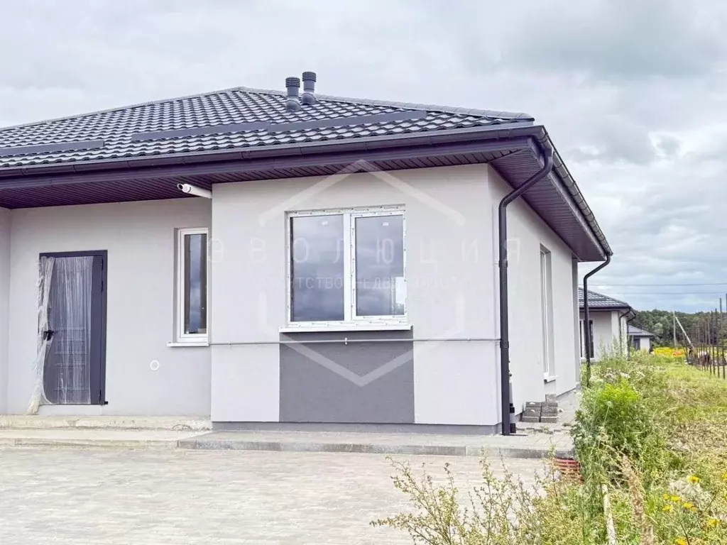 Дом в Калининградская область, Гурьевский муниципальный округ, пос. ... - Фото 2