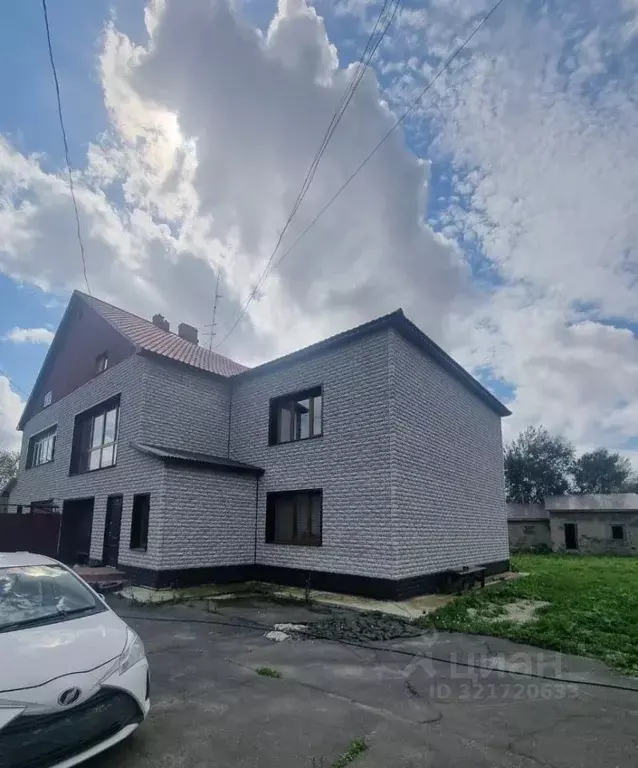 4-к кв. Сахалинская область, Южно-Сахалинск 22-й мкр, ул. Котиковая, ... - Фото 1