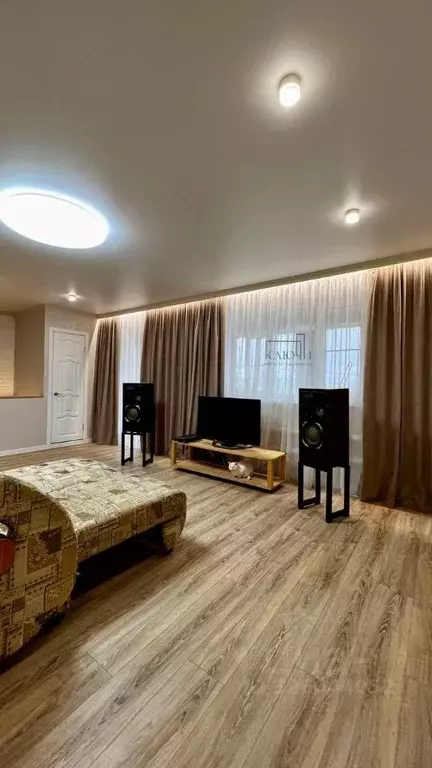 Дом в Челябинская область, Магнитогорск ул. 9 Января (160 м) - Фото 1