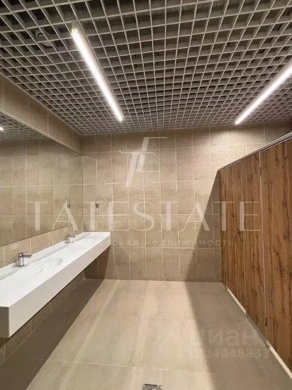 Офис в Татарстан, Казань просп. Победы, 173 (100 м) - Фото 2