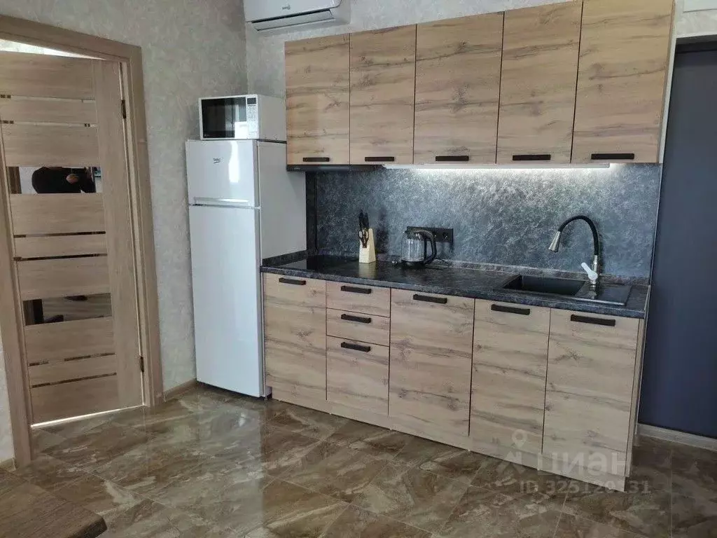 2-к кв. Крым, Симферополь просп. Александра Суворова, 15к11 (45.0 м) - Фото 1