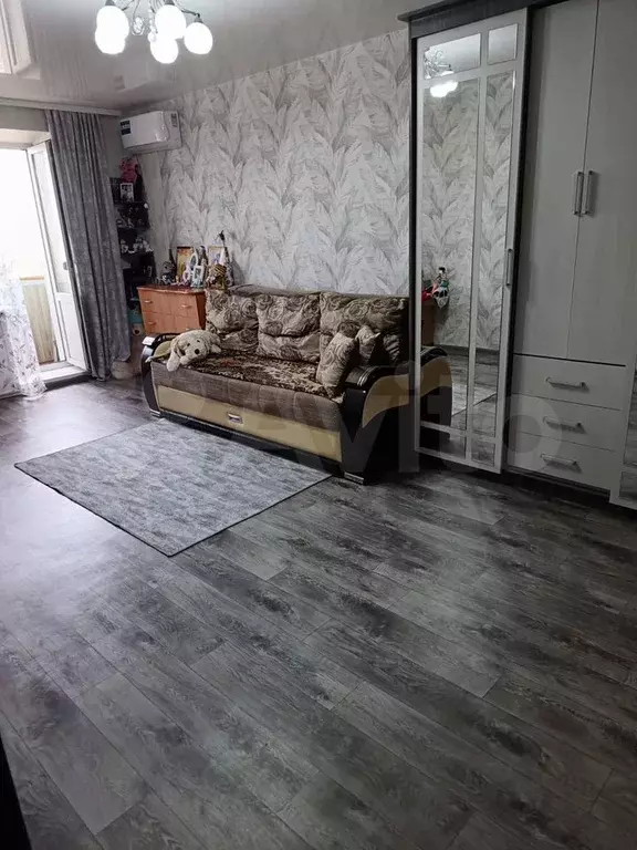 Комната 17 м в 1-к., 6/9 эт. - Фото 1