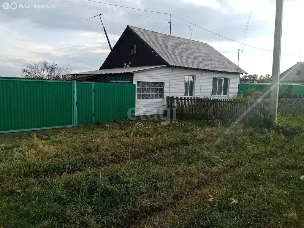 Дом в село Солнечное, улица Дзержинского (53.3 м) - Фото 1