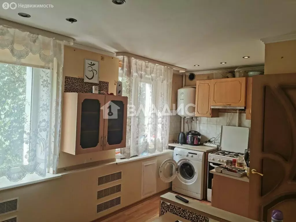 2-комнатная квартира: Балтийск, улица Ушакова, 24 (61.3 м) - Фото 1
