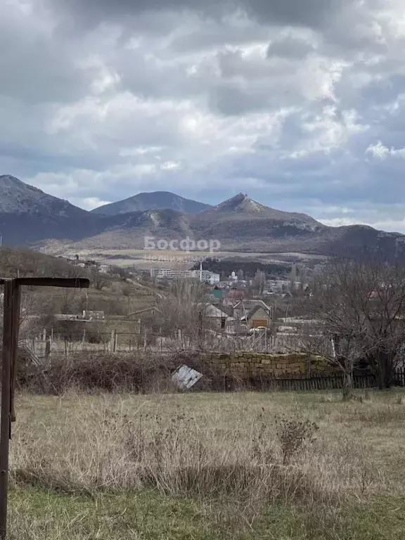 Участок в Крым, Феодосия городской округ, Щебетовка пгт ул. Отузская ... - Фото 0