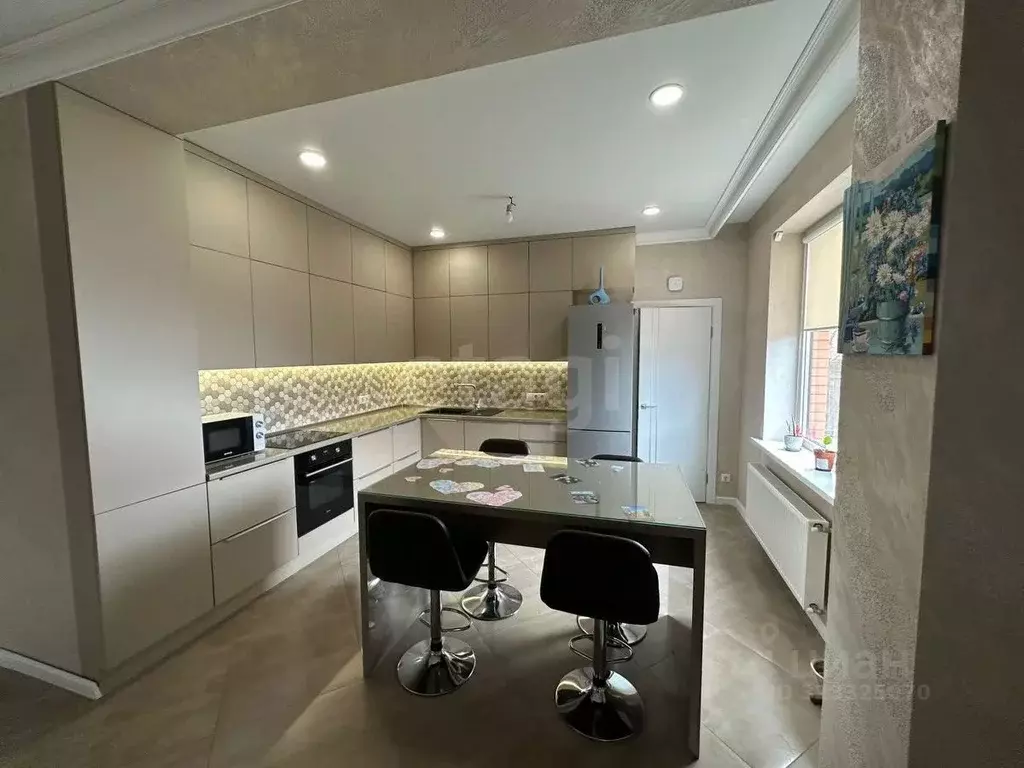 Дом в Краснодарский край, Краснодар проезд 4-й Архангельский, 25 (183 ... - Фото 1