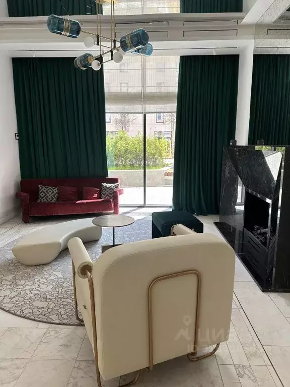 Квартира, 5 и более комнат, 161.8 м - Фото 1