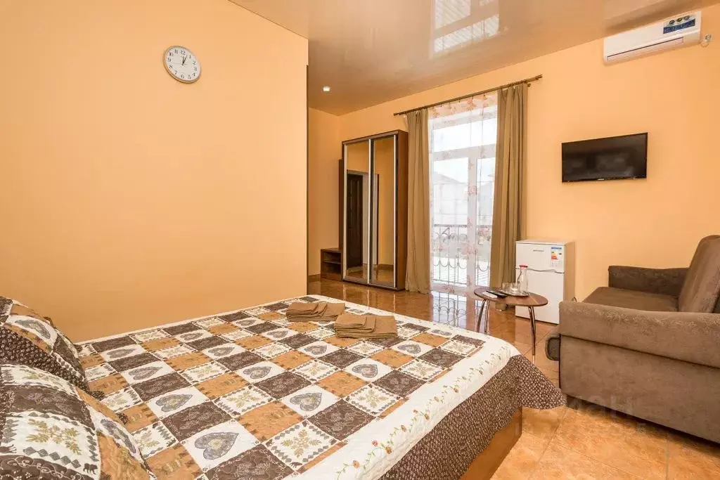 Комната Крым, Судак ул. Сурожская, 23 - Фото 2