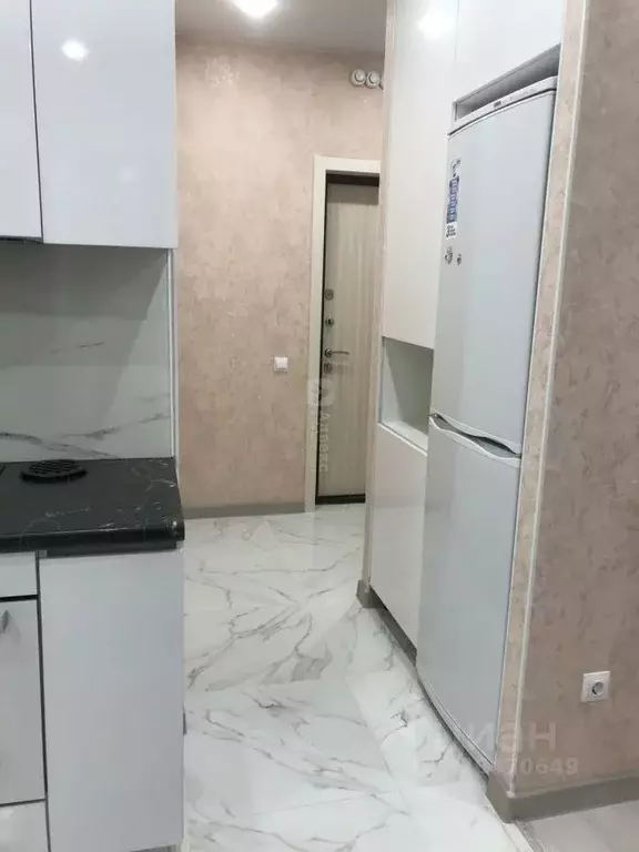 Студия Тюменская область, Тюмень ул. Парада Победы, 17 (31.6 м) - Фото 2