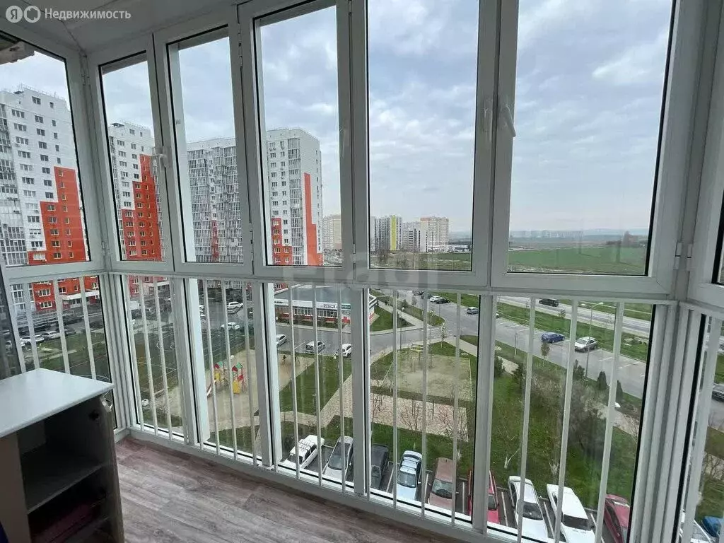 3-комнатная квартира: Анапа, улица Адмирала Пустошкина, 22к6 (77.8 м) - Фото 2