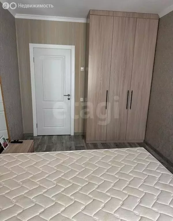 3-комнатная квартира: Красноярск, улица Партизана Железняка, 59 (90 м) - Фото 2