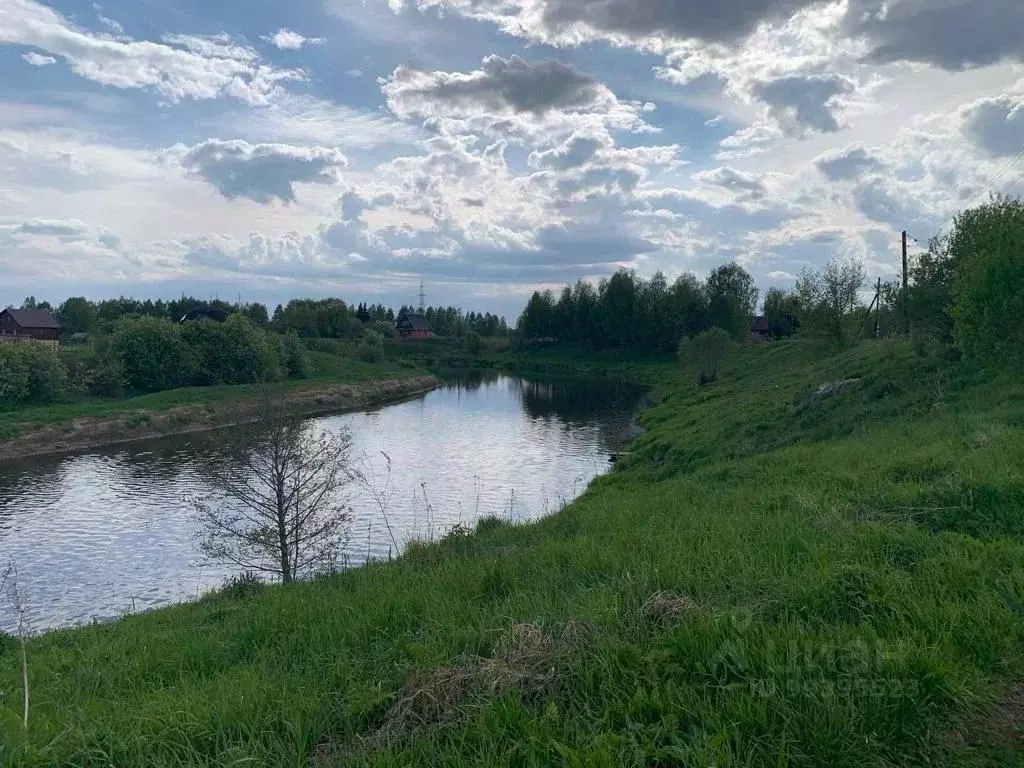 Участок в Тверская область, Конаковский муниципальный округ, д. ... - Фото 1