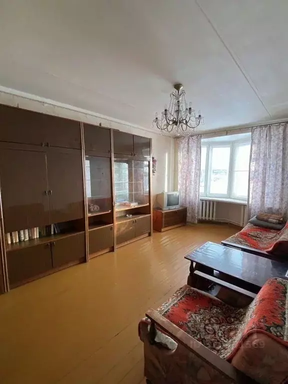 3-к кв. Ленинградская область, Кириши Волховская наб., 6 (55.0 м) - Фото 1