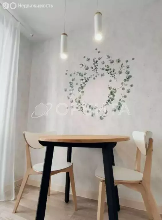 2-комнатная квартира: Тюмень, улица Федюнинского, 56 (58.6 м) - Фото 1