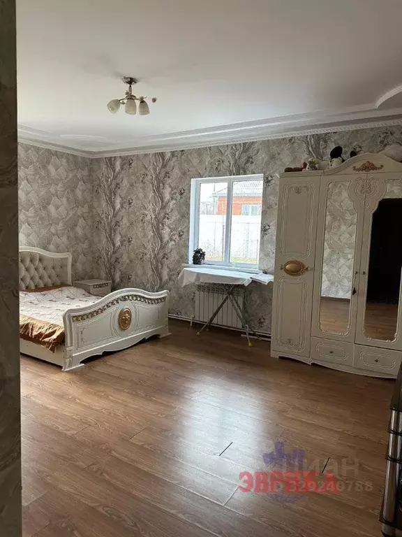Дом в Краснодарский край, Крымск Мирная ул., 1 (120 м) - Фото 1