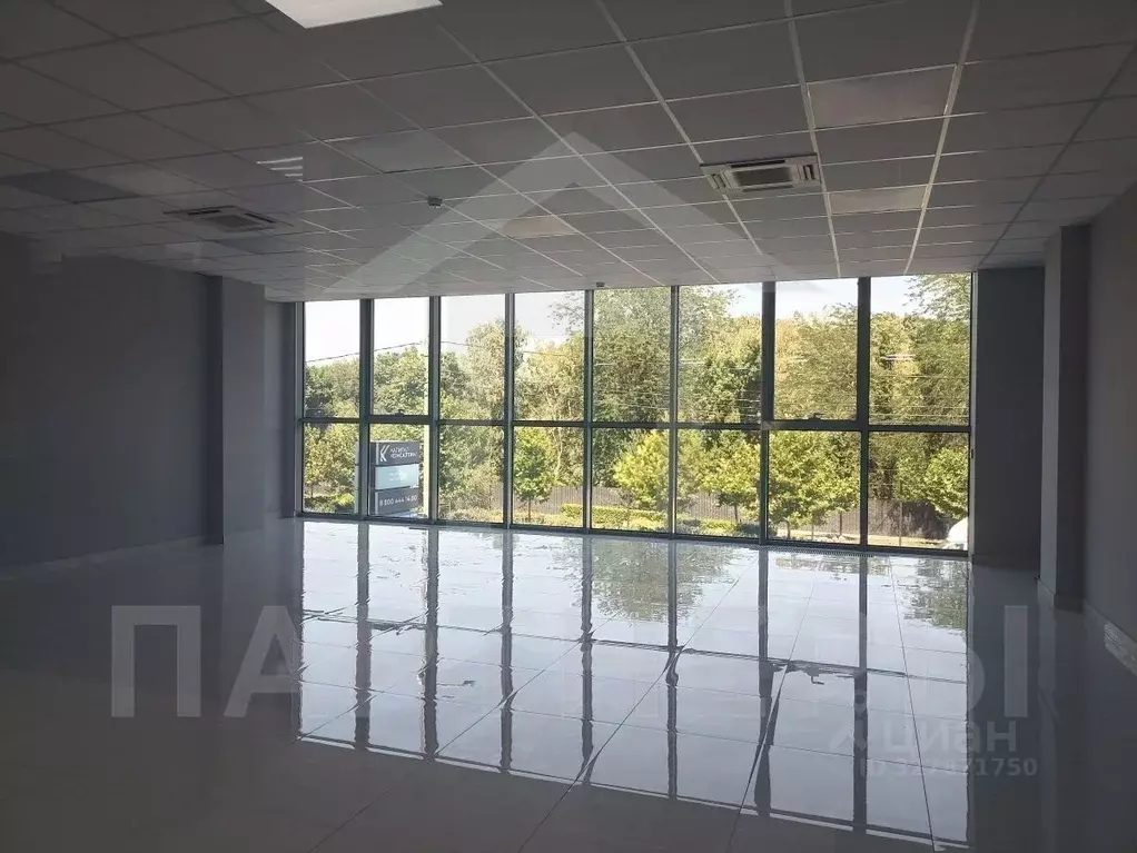 Офис в Краснодарский край, Краснодар ул. Бородинская, 156/2 (1516 м) - Фото 1