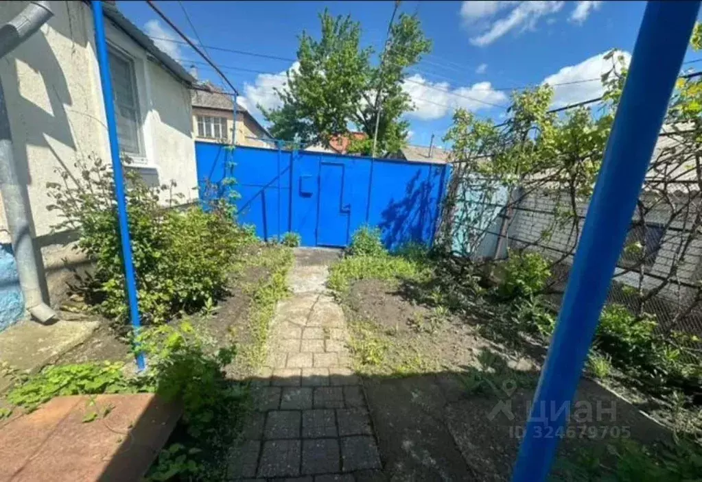 Дом в Ставропольский край, Ставрополь № 3 мкр, ул. Ипатова, 36 (100 м) - Фото 2