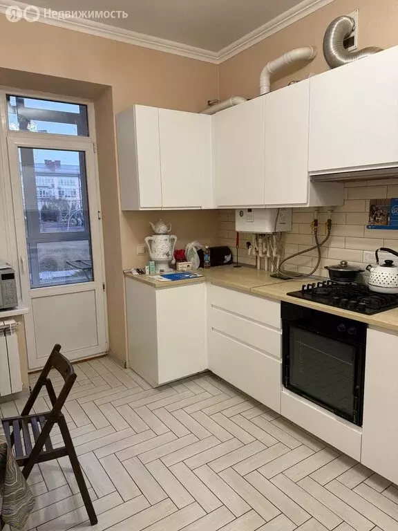 3-комнатная квартира: Аксай, улица Речников, 15Ак4 (76 м) - Фото 2