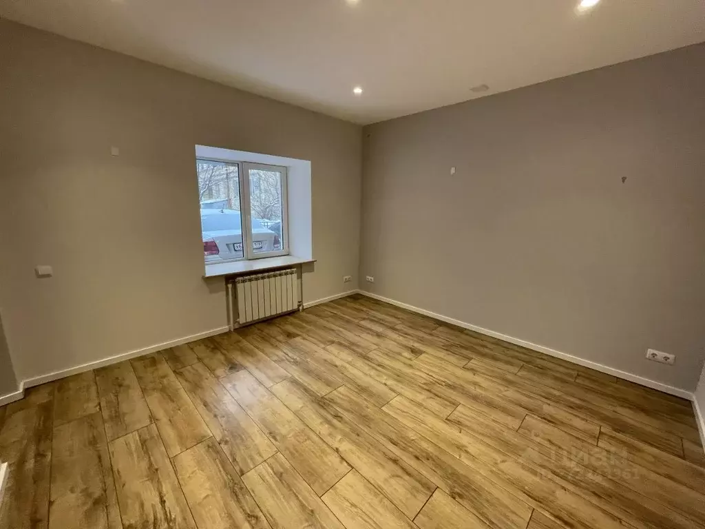 Помещение свободного назначения в Санкт-Петербург 13-я Васильевского ... - Фото 1