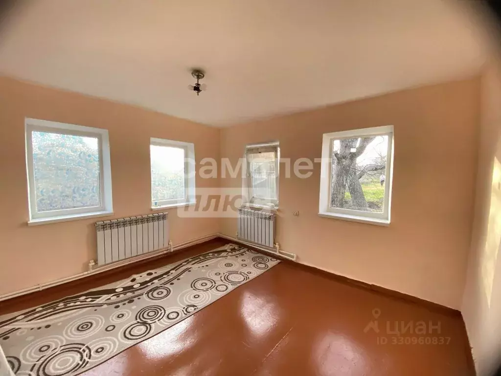 Дом в Краснодарский край, Тимашевск Вокзальная ул., 28 (40 м) - Фото 1