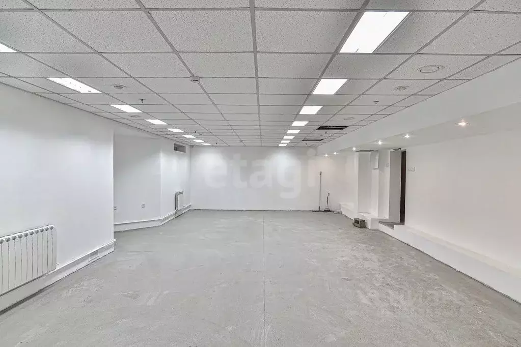 Помещение свободного назначения в Сахалинская область, Южно-Сахалинск ... - Фото 1