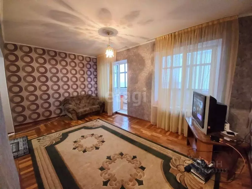 1-к кв. Белгородская область, Шебекино ул. Дзержинского, 13А (40.0 м) - Фото 0