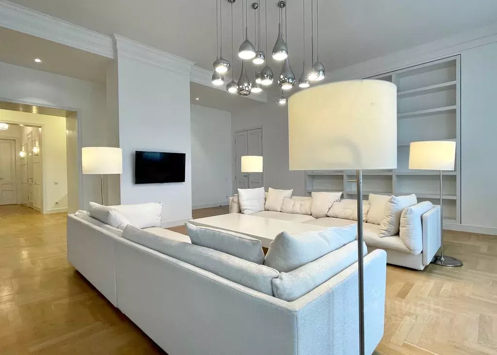 2-к кв. Санкт-Петербург наб. Реки Мойки, 81 (105.0 м) - Фото 1