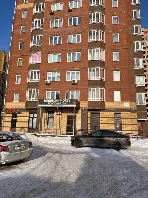 Офис в Новосибирская область, Новосибирск Плановая ул., 52 (63 м) - Фото 1