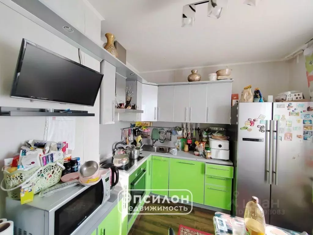 3-к кв. Курская область, Курск просп. Вячеслава Клыкова, 7 (84.83 м) - Фото 1