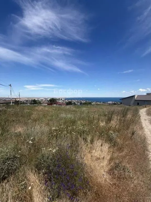 Участок в Крым, Феодосия ул. Пограничная (10.0 сот.) - Фото 1