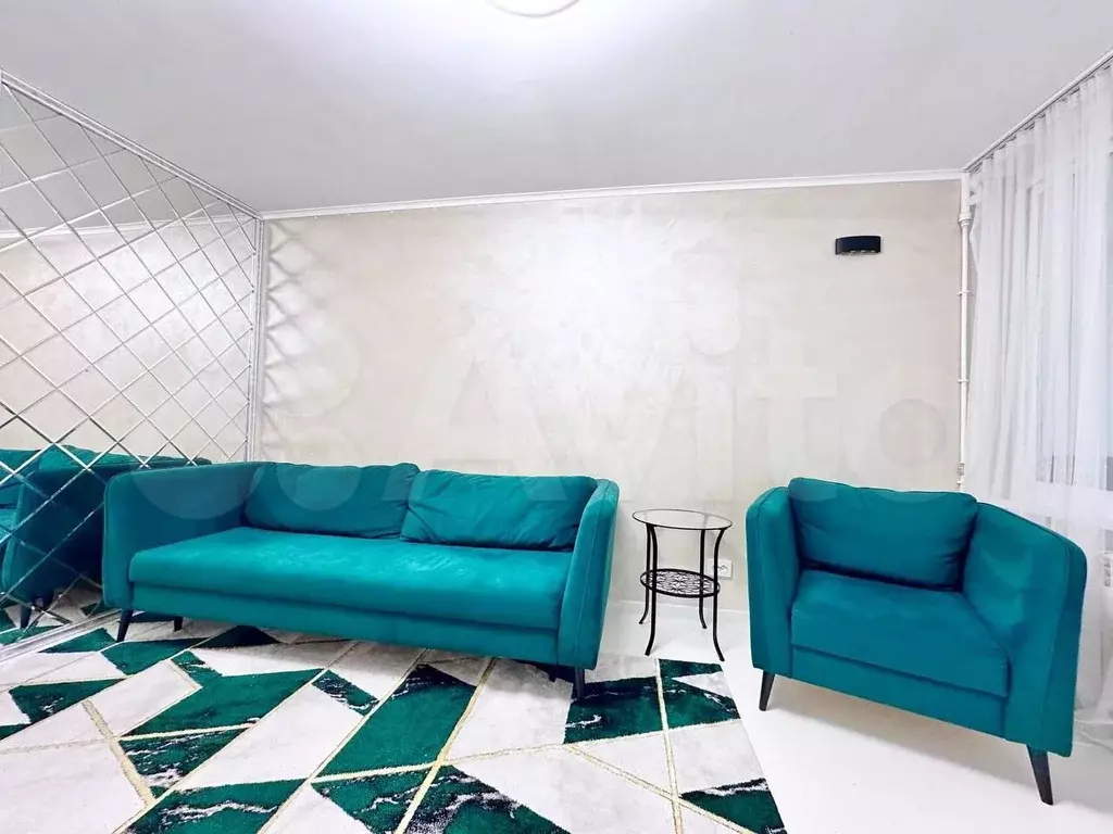 2-к. квартира, 52 м, 1/1 эт. - Фото 1