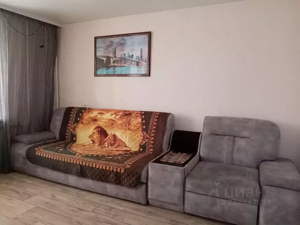 2-к кв. Саратовская область, Энгельс Кожевенная ул., 10 (64.0 м) - Фото 1