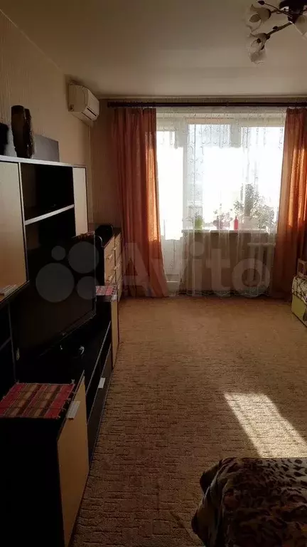 1-к. квартира, 50 м, 7/10 эт. - Фото 1