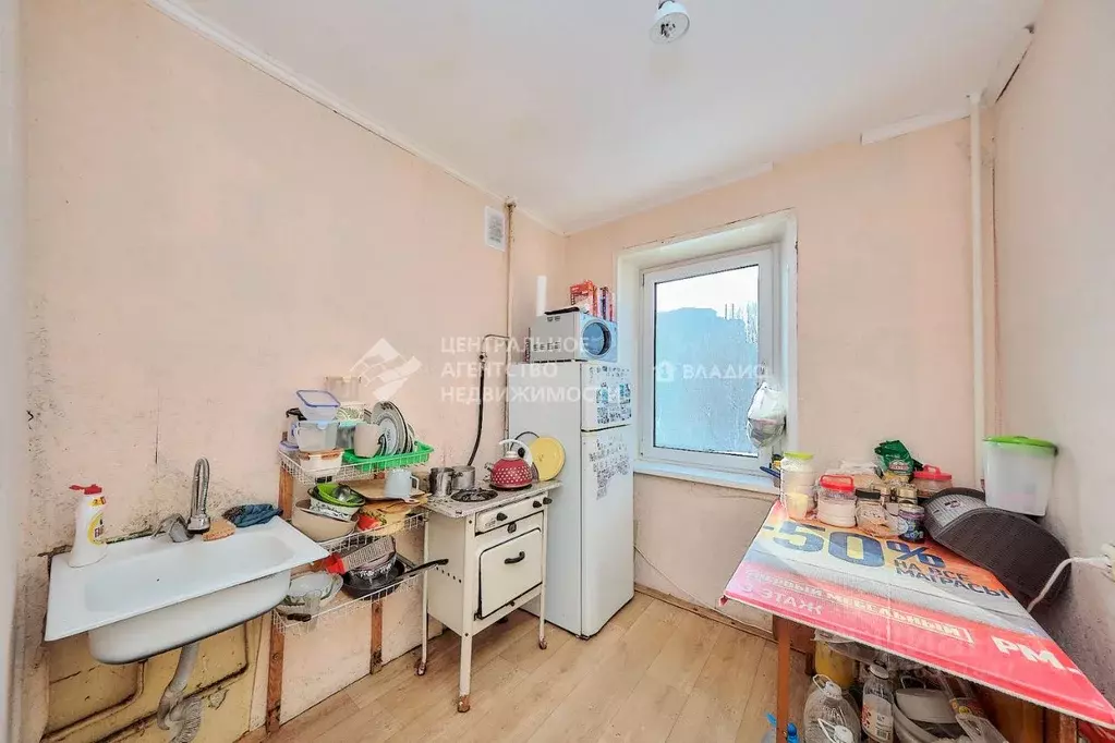 1-к кв. Рязанская область, Рязань ул. Сельских Строителей, 4к1 (30.1 ... - Фото 2