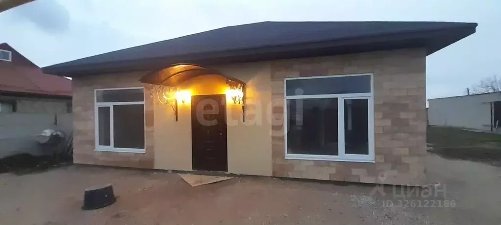 Дом в Крым, Феодосия муниципальный округ, Приморский пгт  (70 м) - Фото 1