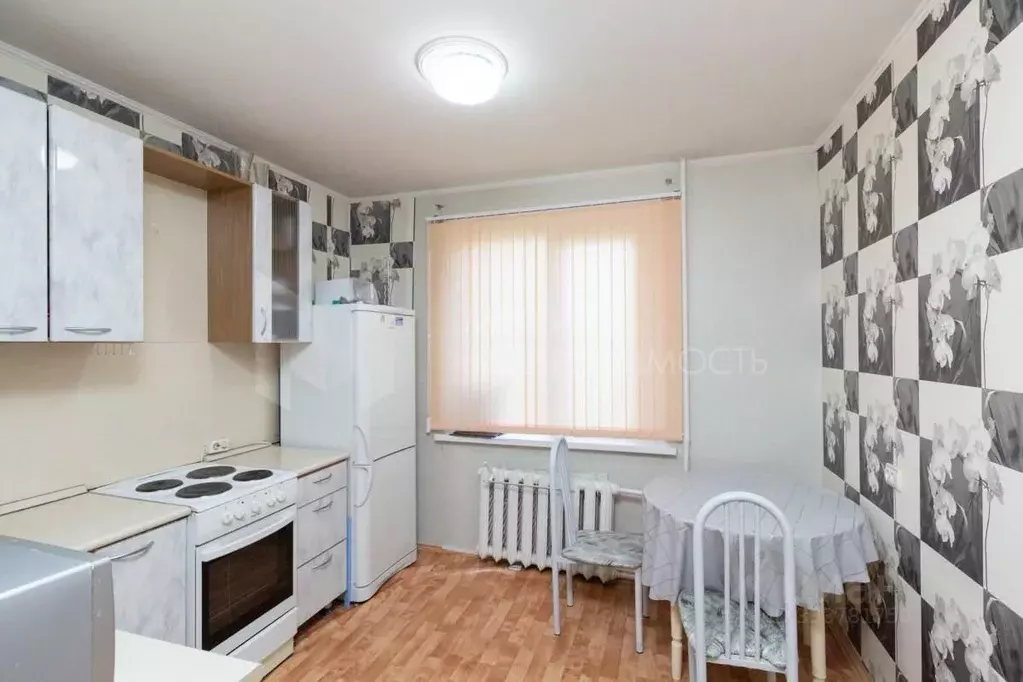 2-к кв. Тюменская область, Тюмень ул. Осипенко, 84 (50.0 м) - Фото 1