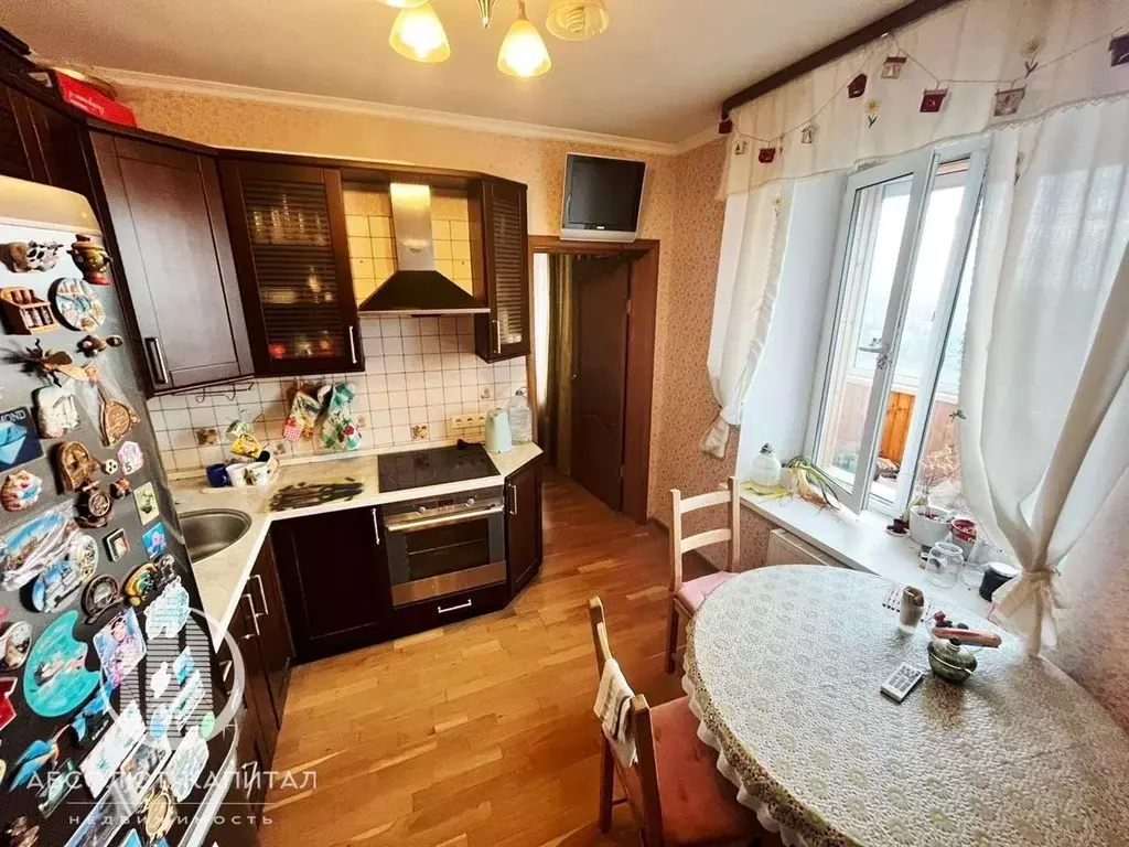 2-к кв. Московская область, Щелково ул. Космодемьянская, 17/4 (58.7 м) - Фото 1