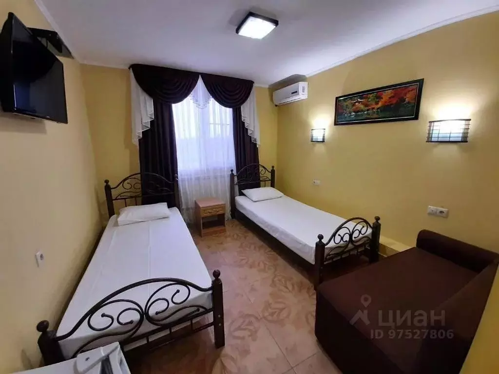 Комната Краснодарский край, Кропоткин Кавказский район, Набережная ... - Фото 1