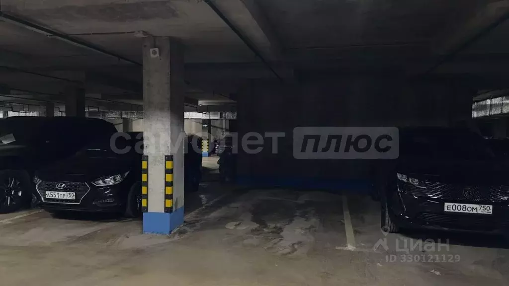 Гараж в Московская область, Наро-Фоминск пл. Свободы, 4к1 (13 м) - Фото 1