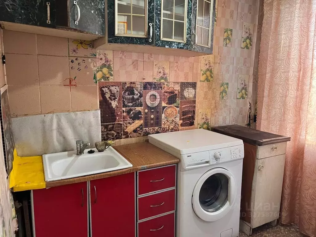 1-к кв. Хакасия, Абакан Аскизская ул., 166 (32.0 м) - Фото 1