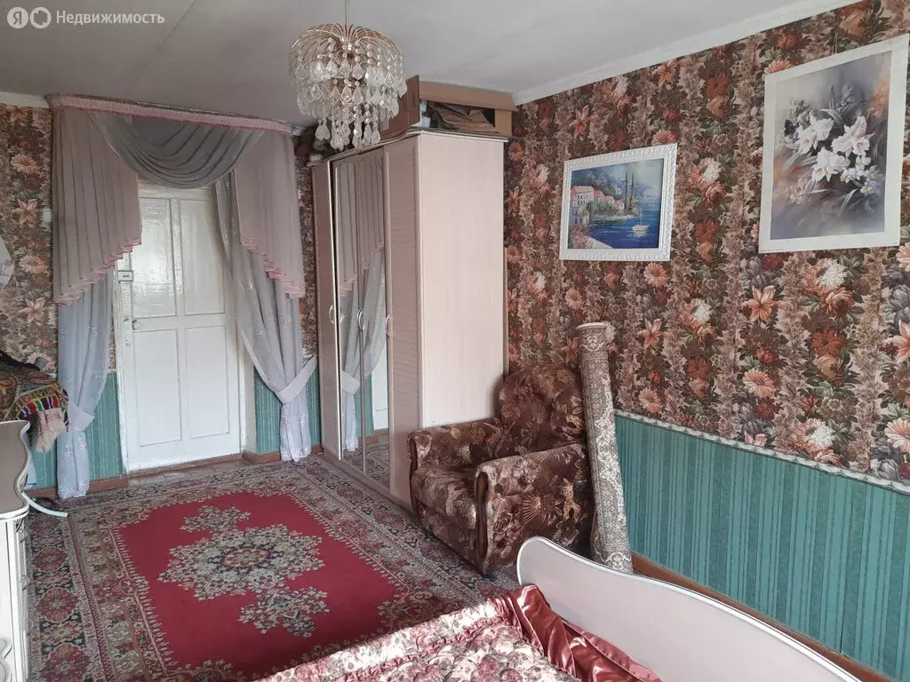 5-комнатная квартира: Екатеринбург, Военная улица, 8А (94 м) - Фото 0