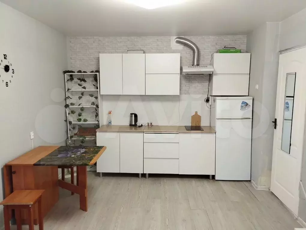 Комната 18 м в 2-к., 9/9 эт. - Фото 0