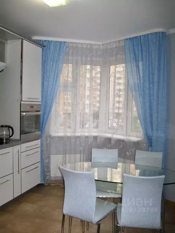 2-к кв. Московская область, Красногорск ул. Имени Зверева, 4 (51.0 м) - Фото 2