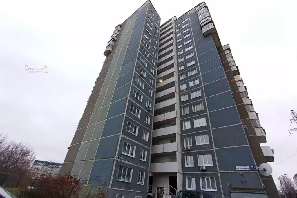 2-комнатная квартира: Екатеринбург, бульвар Сергея Есенина, 7 (56.6 м) - Фото 2