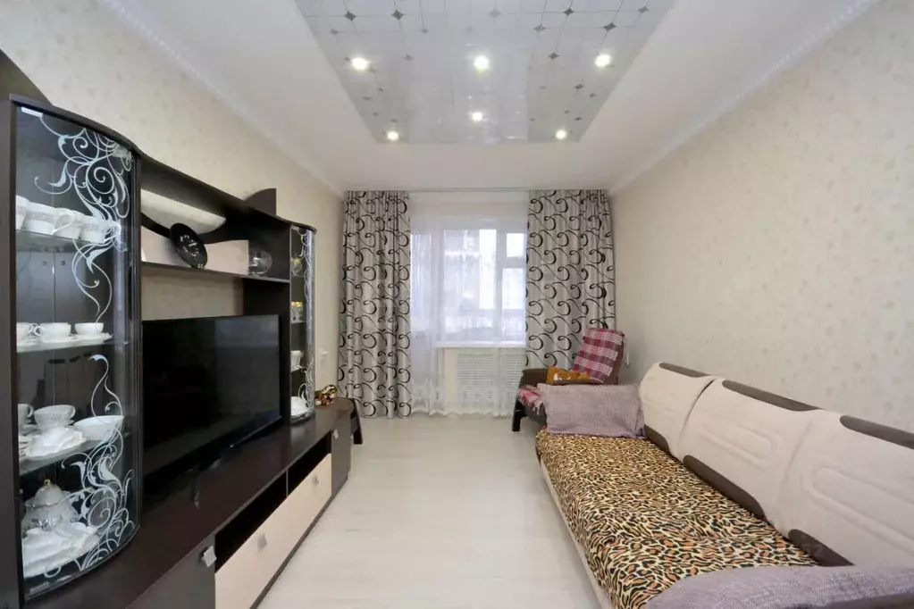 4-к кв. Саха (Якутия), Якутск ул. Чернышевского, 12/1 (71.0 м) - Фото 1