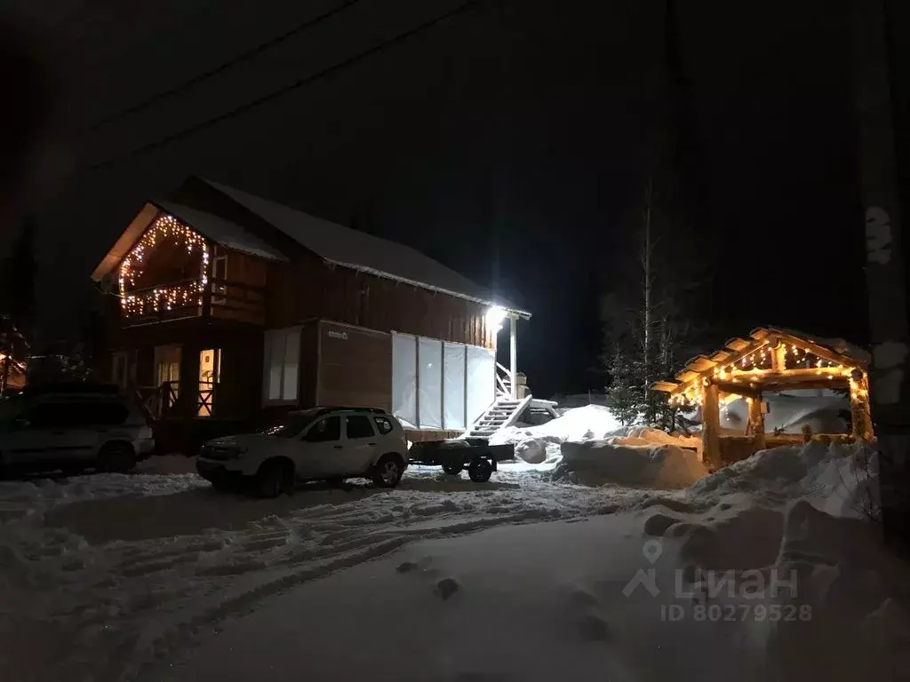 Комната Кемеровская область, Таштагольский район, Шерегешское ... - Фото 0