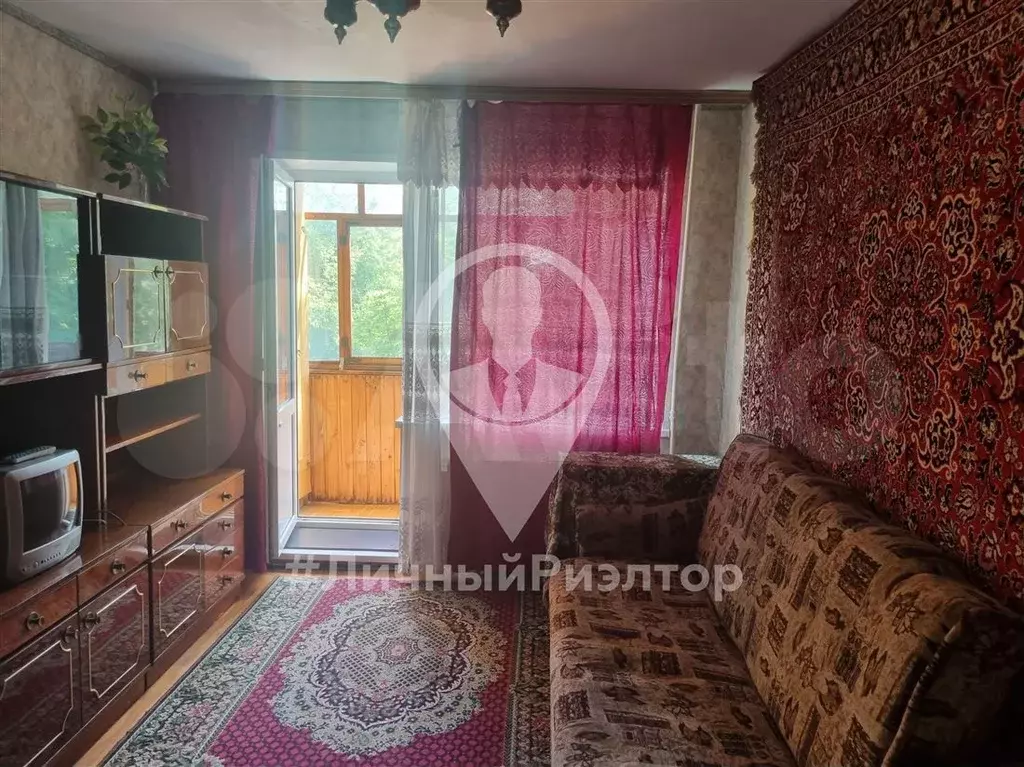 3-к. квартира, 63 м, 3/5 эт. - Фото 0