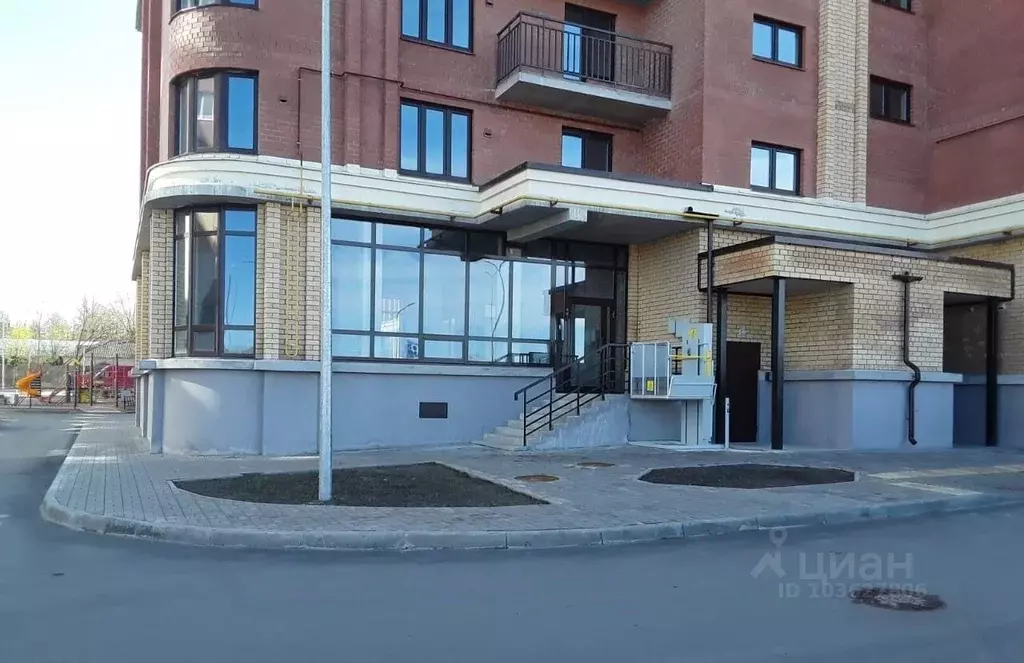 Помещение свободного назначения в Псковская область, Псков ул. . - Фото 1