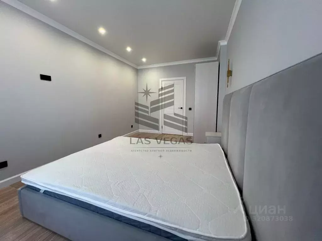 2-к кв. Татарстан, Казань ул. Вишневского, 61А (70.0 м) - Фото 1