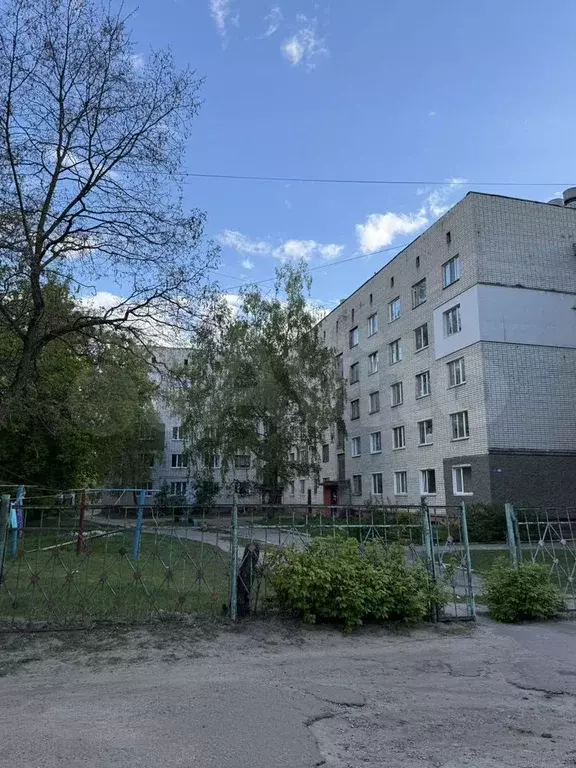 Комната 17,5 м в 4-к., 4/5 эт. - Фото 1